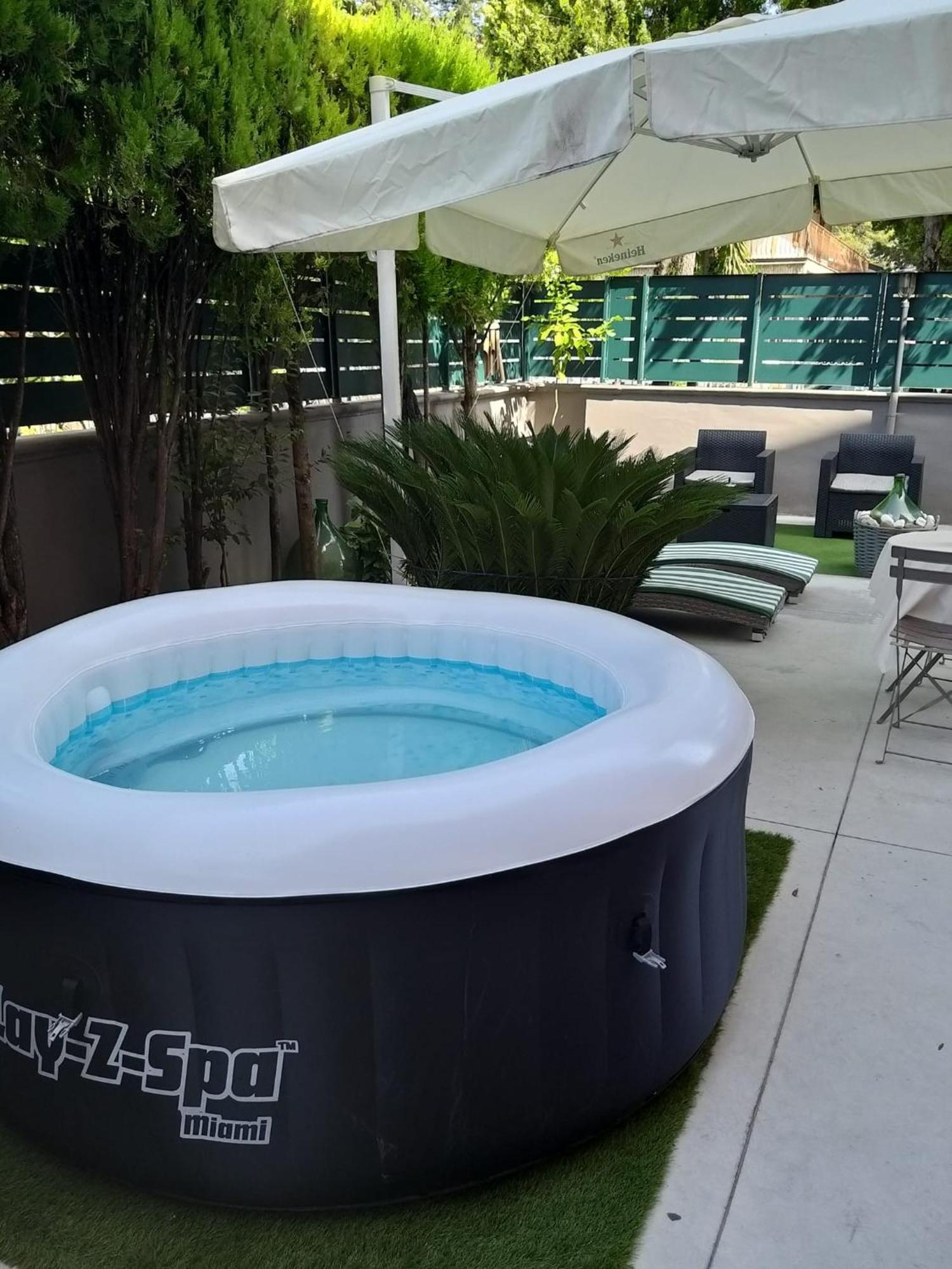 Marini Bed&Breakfast Pescara Bagian luar foto