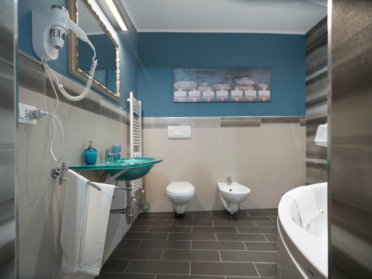 Marini Bed&Breakfast Pescara Bagian luar foto