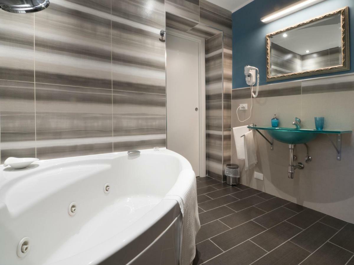 Marini Bed&Breakfast Pescara Bagian luar foto